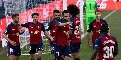 西甲焦点战：比利亚雷亚尔VS奥萨苏纳，谁能抢占先机？